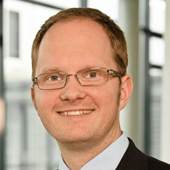 <b>Björn Momsen</b> ist Senior Investment Manager beim High-Tech Gründerfonds mit <b>...</b> - Bjoern-Momsen